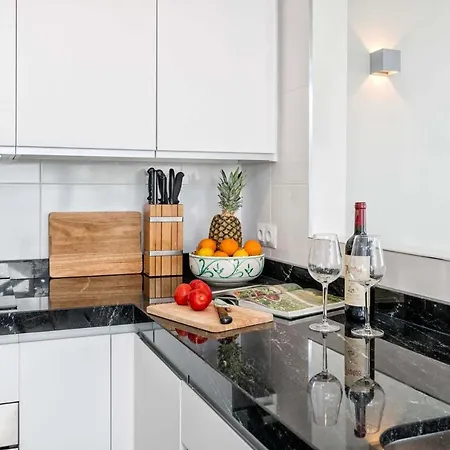 Miguel In By Solaga Homes Málaga