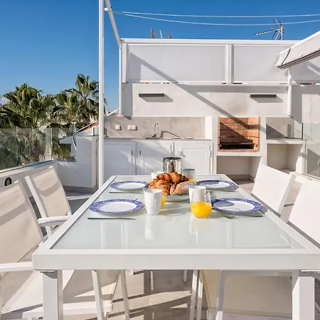 Miguel In By Solaga Homes Apartman